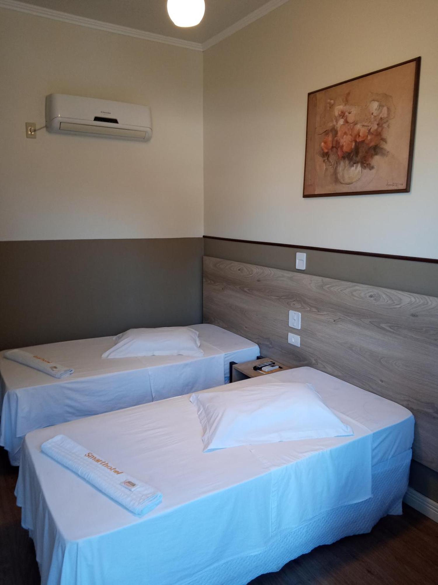 Smart Hotel Registro  Zimmer foto